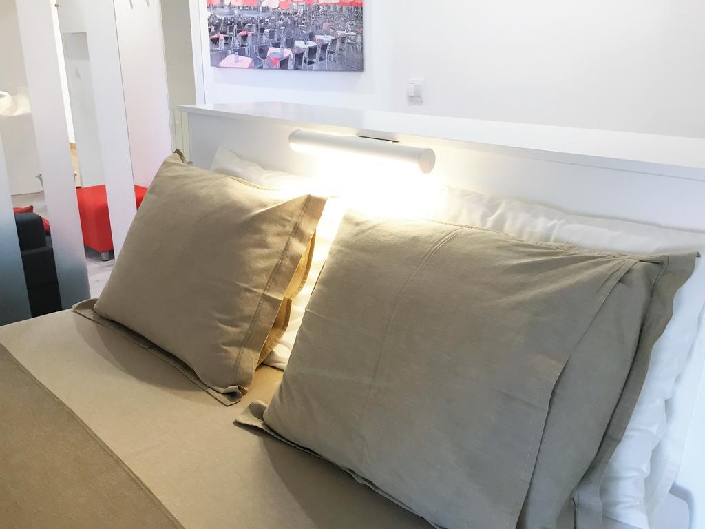 Ferienwohnung Apartamento Atico En Puerta Del Sol Madrid Exterior foto